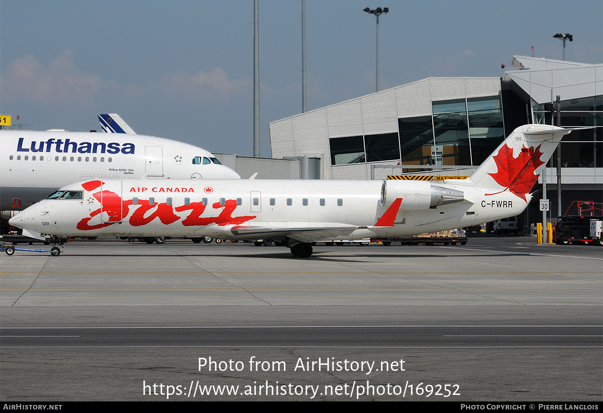 Aircraft Photo of C-FWRR | Canadair CRJ-100ER (CL-600-2B19) | Air Canada Jazz | AirHistory.net #169252