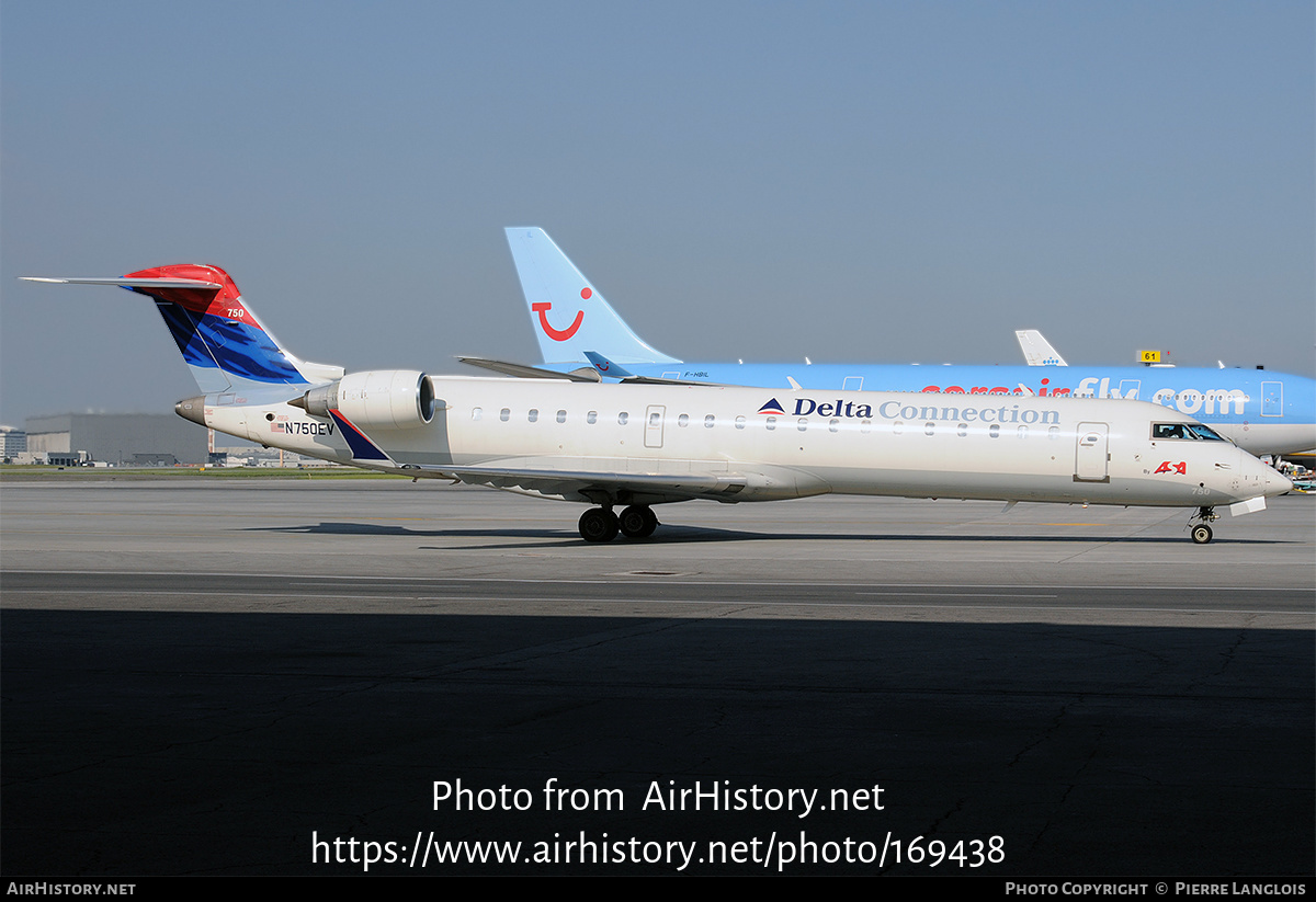 Aircraft Photo of N750EV | Bombardier CRJ-701ER (CL-600-2C10) | Delta Connection | AirHistory.net #169438