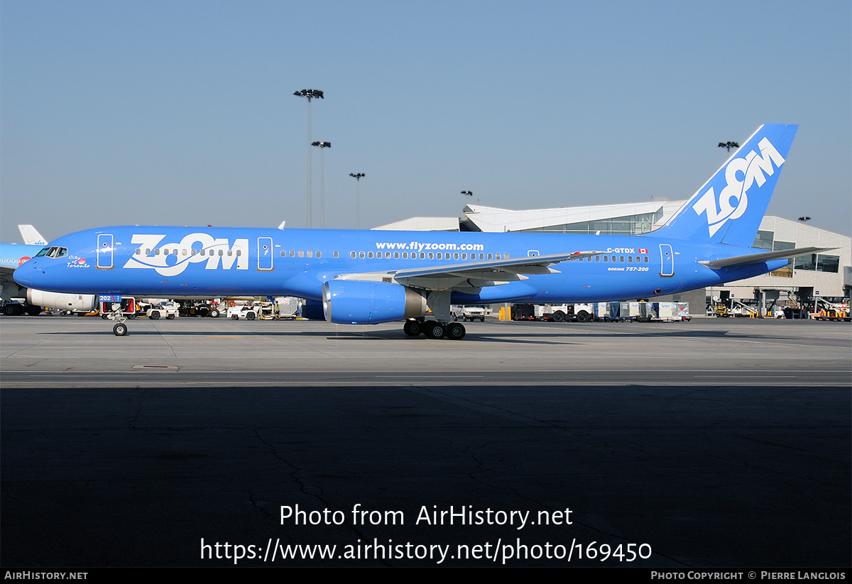 Aircraft Photo of C-GTDX | Boeing 757-28A | Zoom Airlines | AirHistory.net #169450