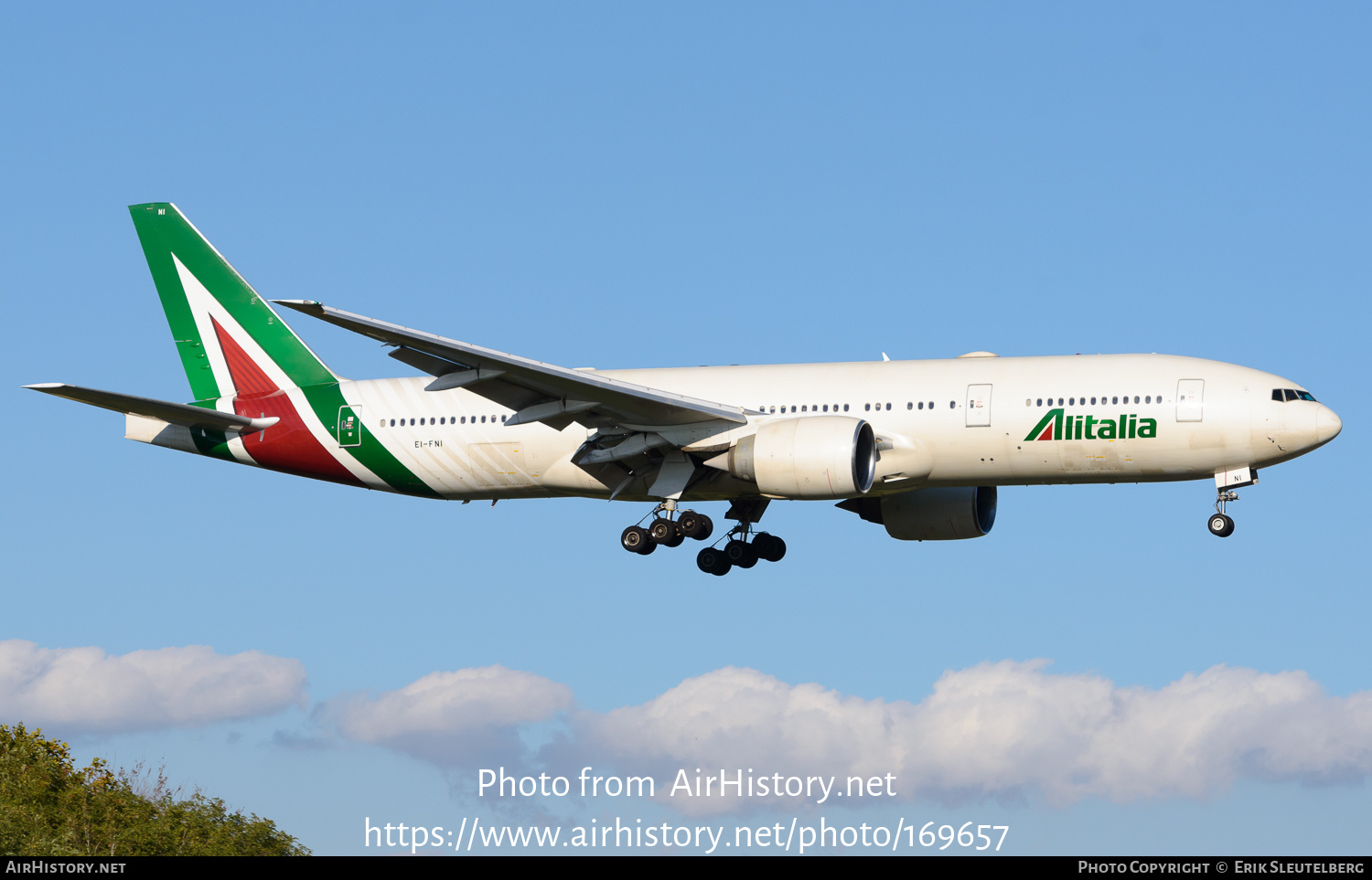 Aircraft Photo of EI-FNI | Boeing 777-2Q8/ER | Alitalia | AirHistory.net #169657