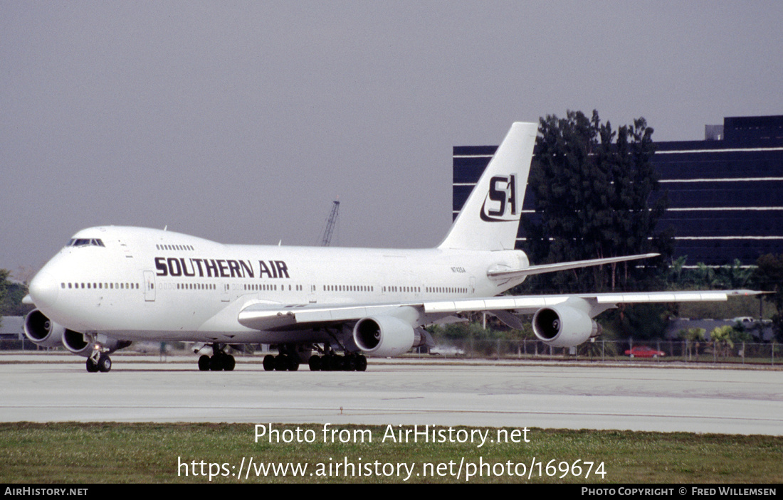 Aircraft Photo of N742SA | Boeing 747-230B(SF) | Southern Air | AirHistory.net #169674