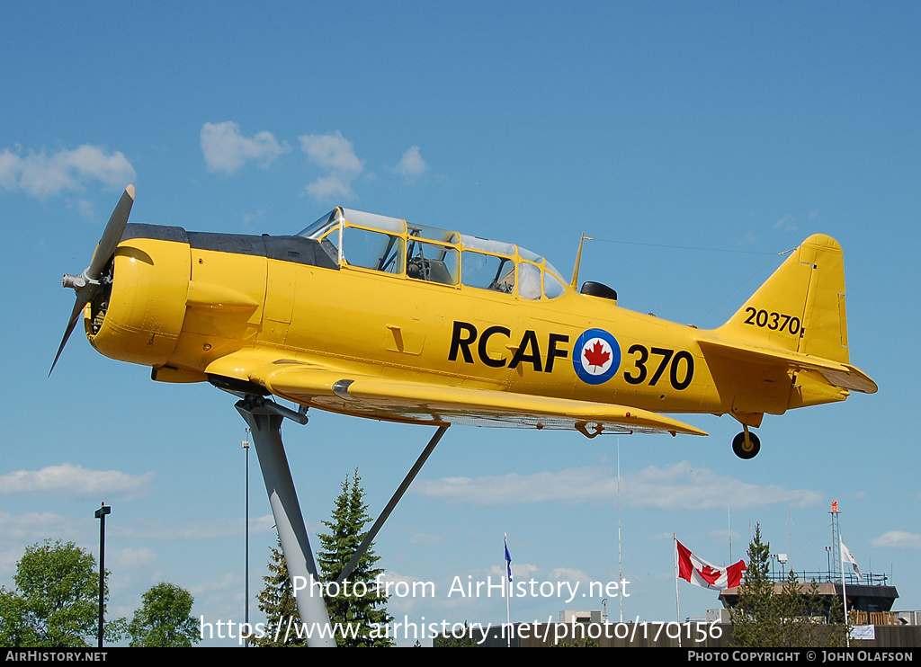 Aircraft Photo of 20370 | North American T-6J Harvard Mk IV | Canada - Air Force | AirHistory.net #170156