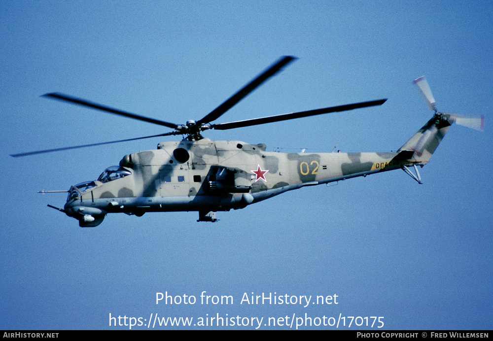 Aircraft Photo of 02 yellow | Mil Mi-24V | Russia - Air Force | AirHistory.net #170175