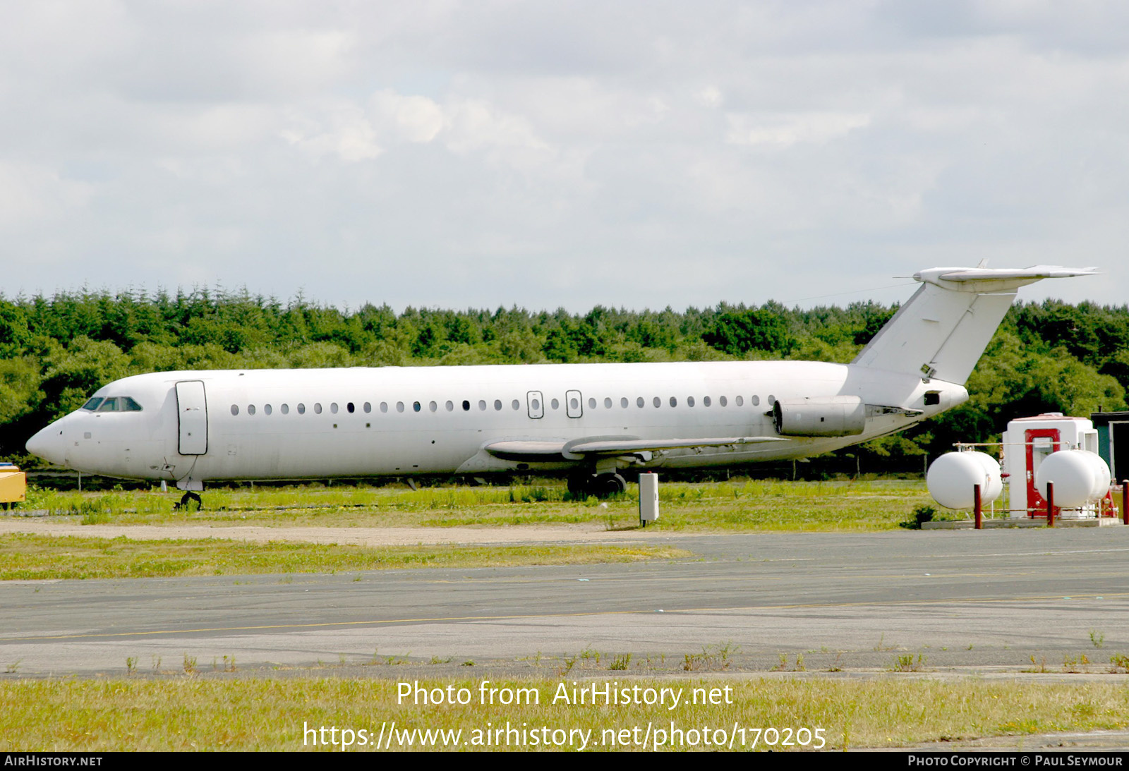 Aircraft Photo of VR-BEB | BAC 111-527FK One-Eleven | AirHistory.net #170205