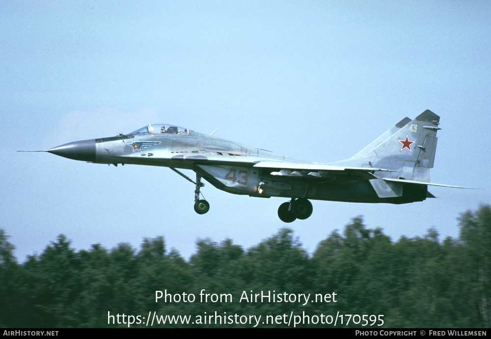 Aircraft Photo of 43 yellow | Mikoyan-Gurevich MiG-29 (9-12) | Russia - Air Force | AirHistory.net #170595