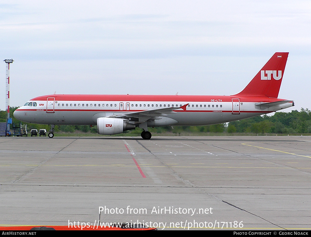 Aircraft Photo of OE-LTV | Airbus A320-214 | LTU - Lufttransport-Unternehmen | AirHistory.net #171186