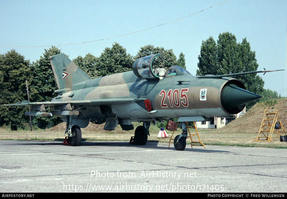 Aircraft Photo of 2105 | Mikoyan-Gurevich MiG-21bis | Hungary - Air Force | AirHistory.net #171405