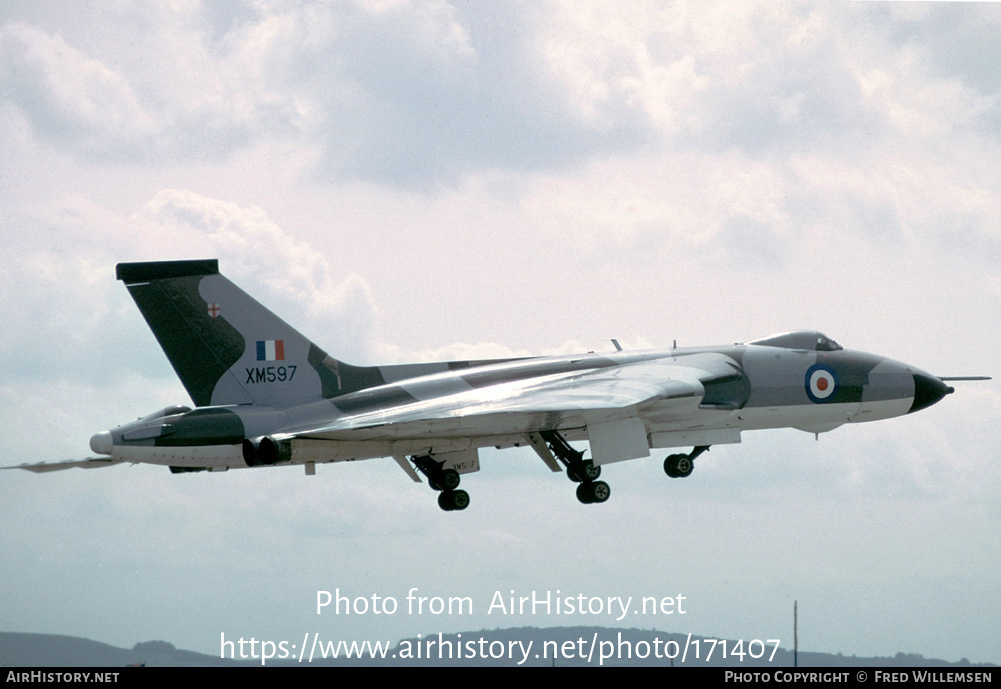 Aircraft Photo of XM597 | Avro 698 Vulcan B.2 | UK - Air Force | AirHistory.net #171407