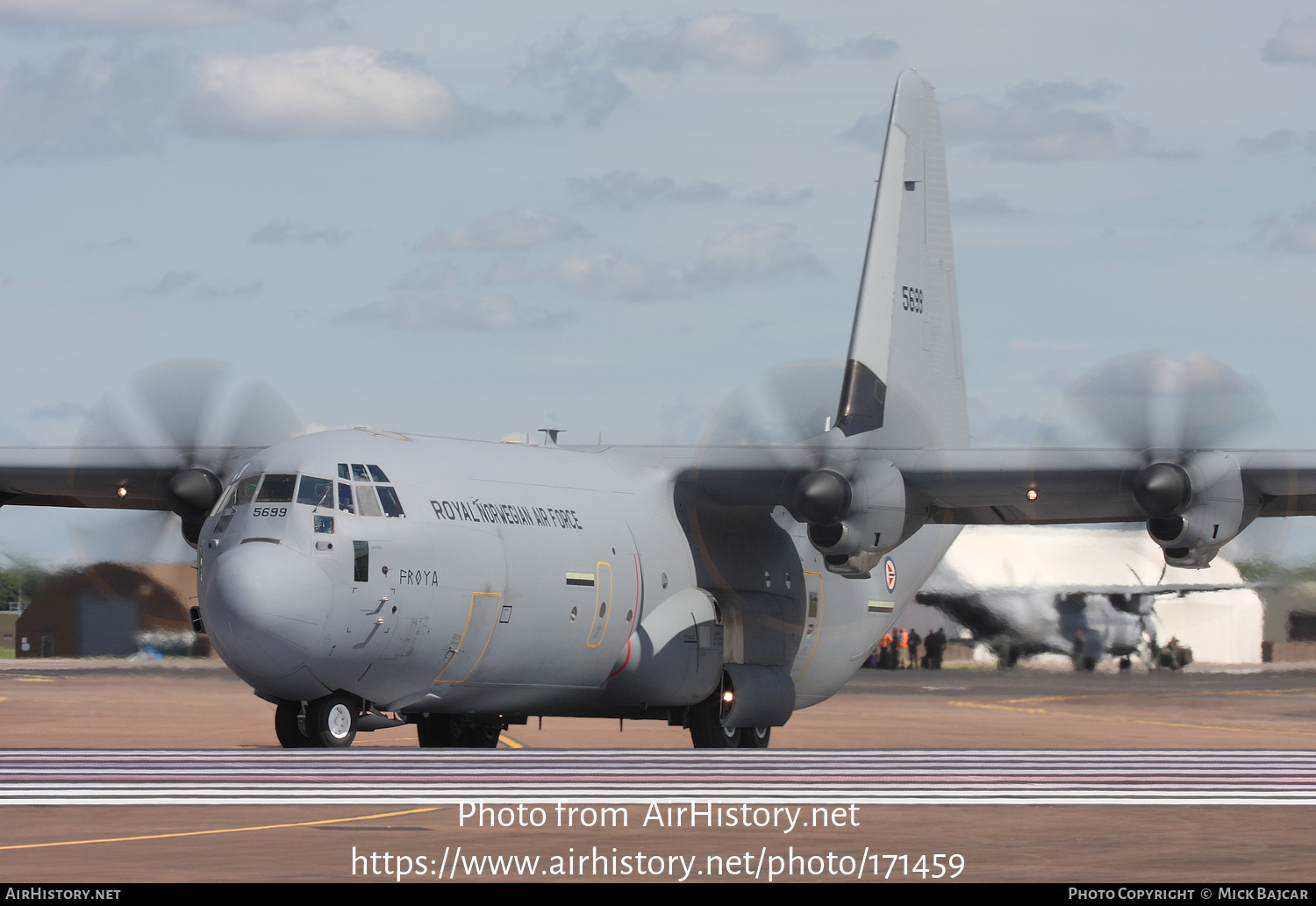 Aircraft Photo of 5699 | Lockheed Martin C-130J-30 Hercules | Norway - Air Force | AirHistory.net #171459