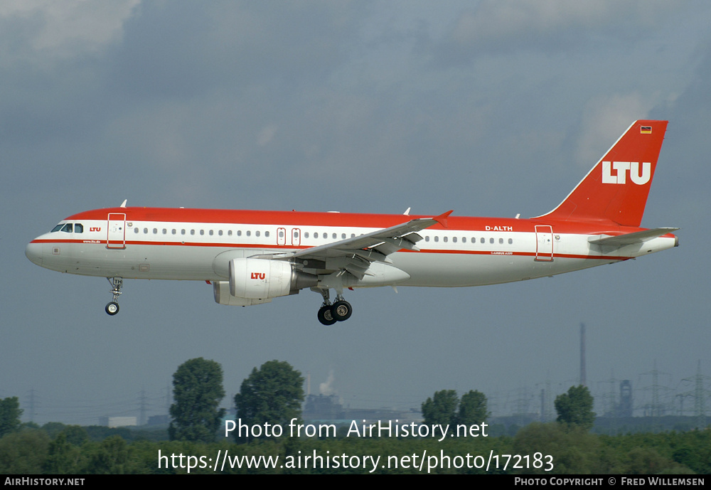 Aircraft Photo of D-ALTH | Airbus A320-214 | LTU - Lufttransport-Unternehmen | AirHistory.net #172183