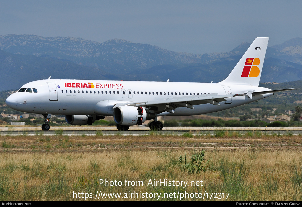 Aircraft Photo of EC-HTB | Airbus A320-214 | Iberia Express | AirHistory.net #172317