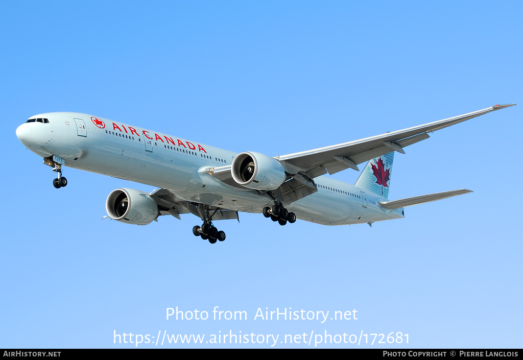 Aircraft Photo of C-FIUW | Boeing 777-333/ER | Air Canada | AirHistory.net #172681