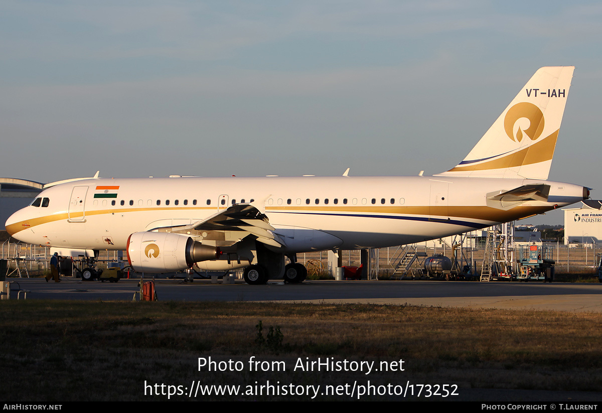 Aircraft Photo of VT-IAH | Airbus ACJ319 (A319-115/CJ) | AirHistory.net #173252