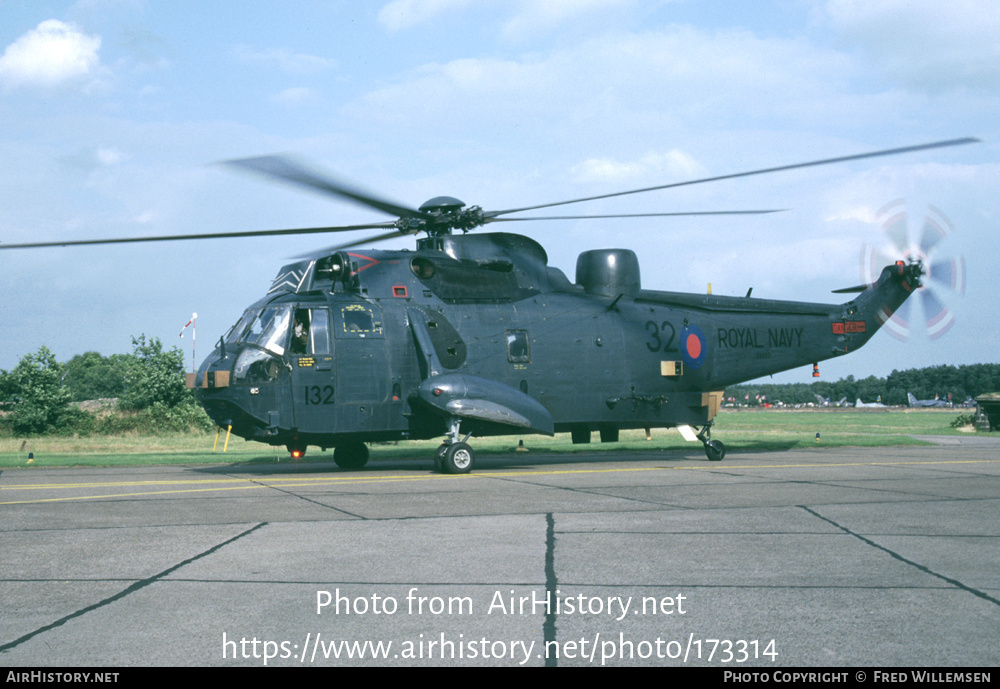 Aircraft Photo of XV652 | Westland WS-61 Sea King HAS5 | UK - Navy | AirHistory.net #173314