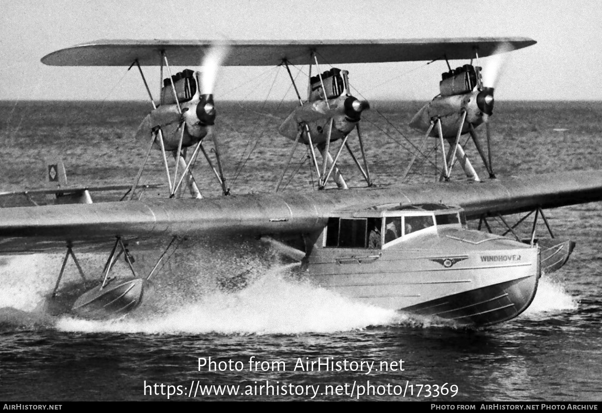 Aircraft Photo of VH-UPB | Saunders-Roe A-21 Windhover | Matthews Aviation | AirHistory.net #173369