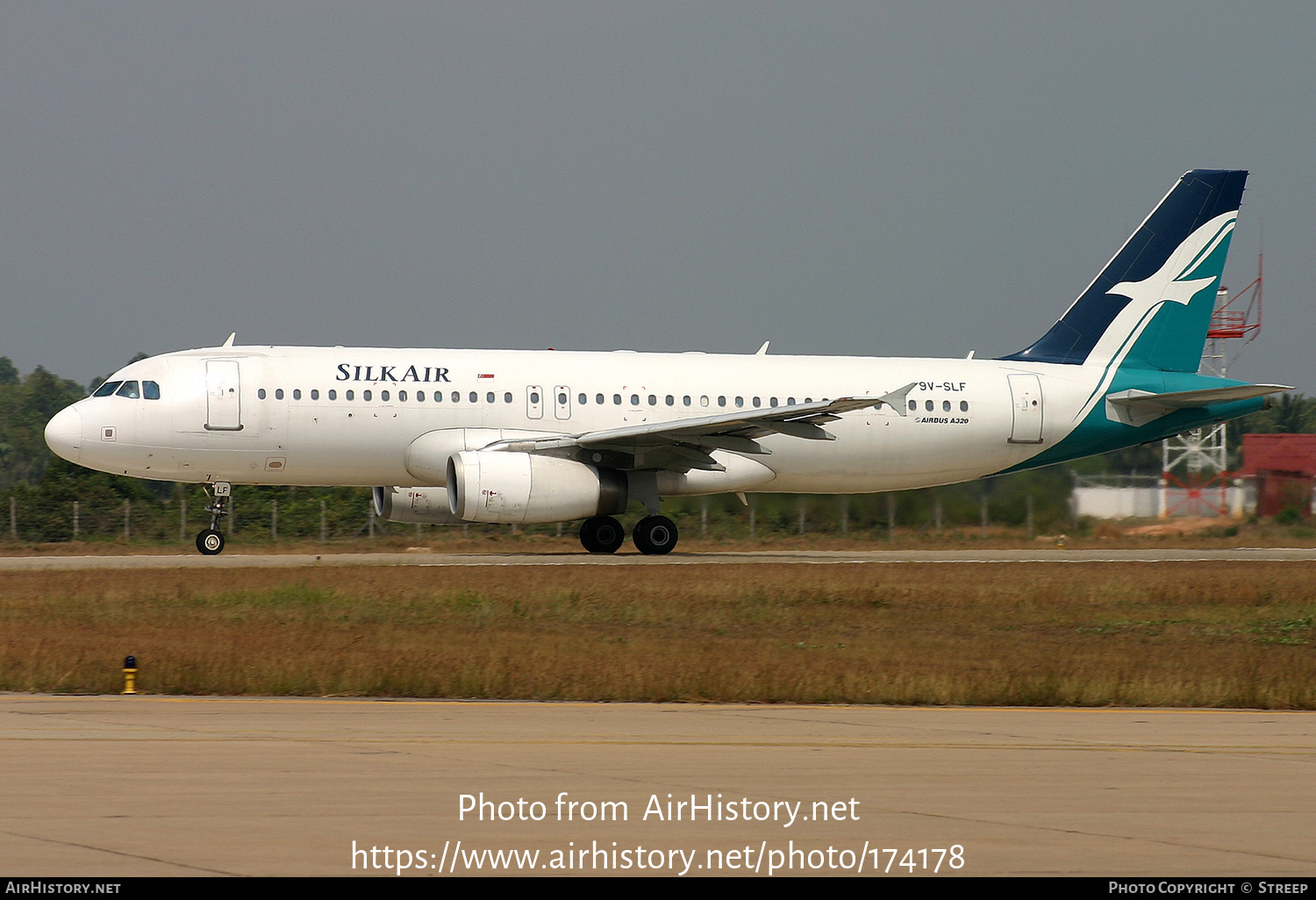 Aircraft Photo of 9V-SLF | Airbus A320-232 | SilkAir | AirHistory.net #174178