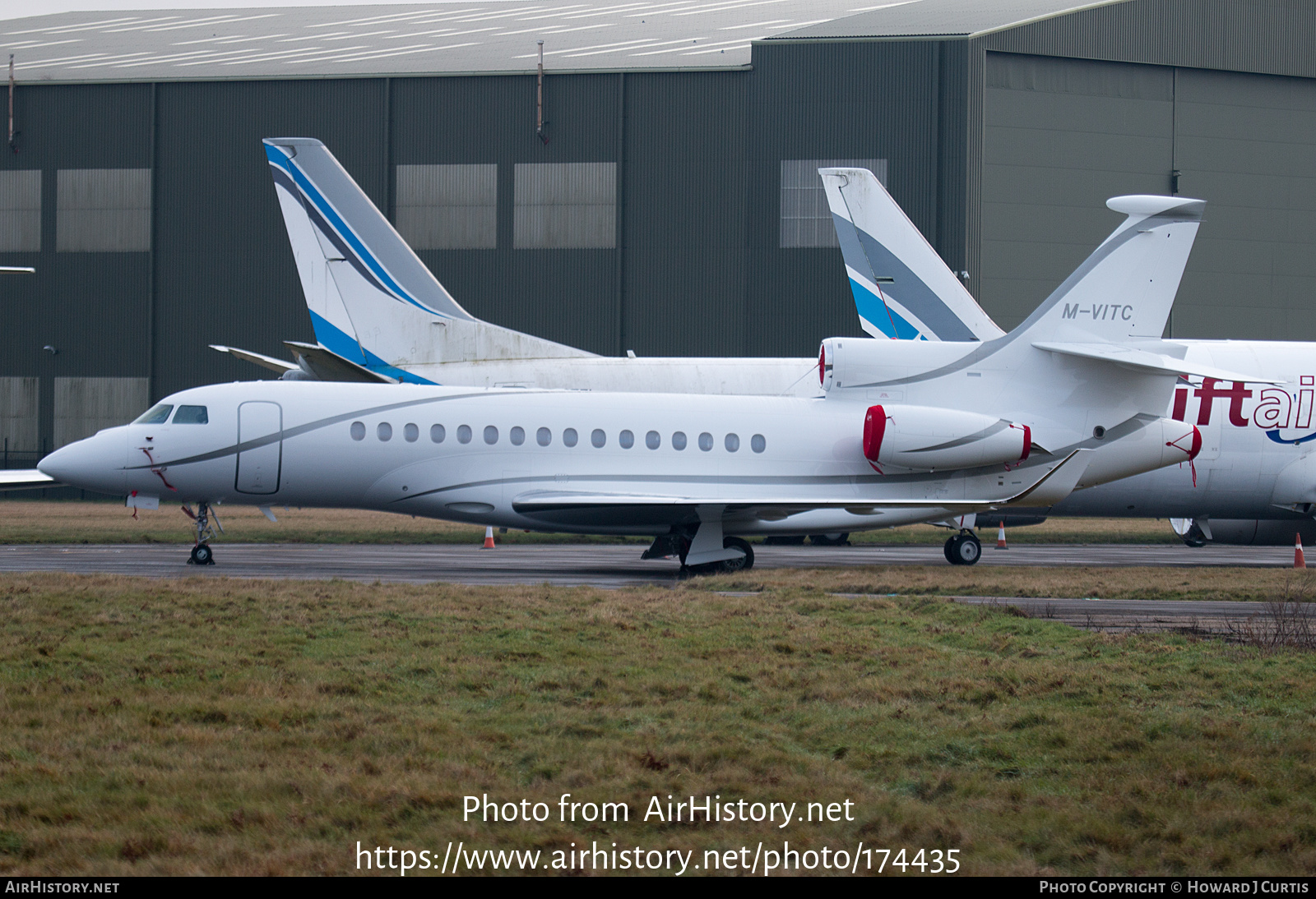 Aircraft Photo of M-VITC | Dassault Falcon 8X | AirHistory.net #174435