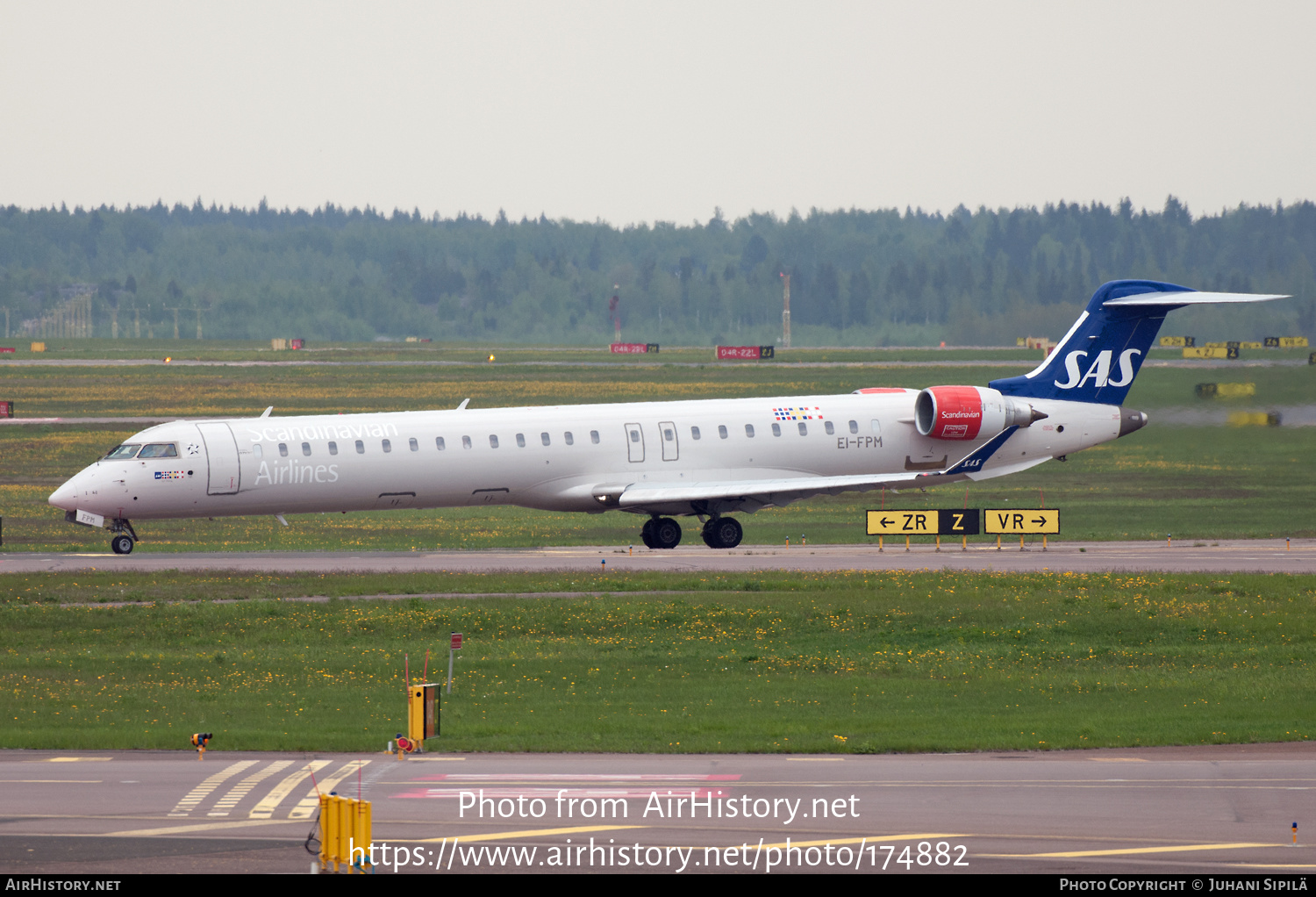 Aircraft Photo of EI-FPM | Bombardier CRJ-900LR (CL-600-2D24) | Scandinavian Airlines - SAS | AirHistory.net #174882