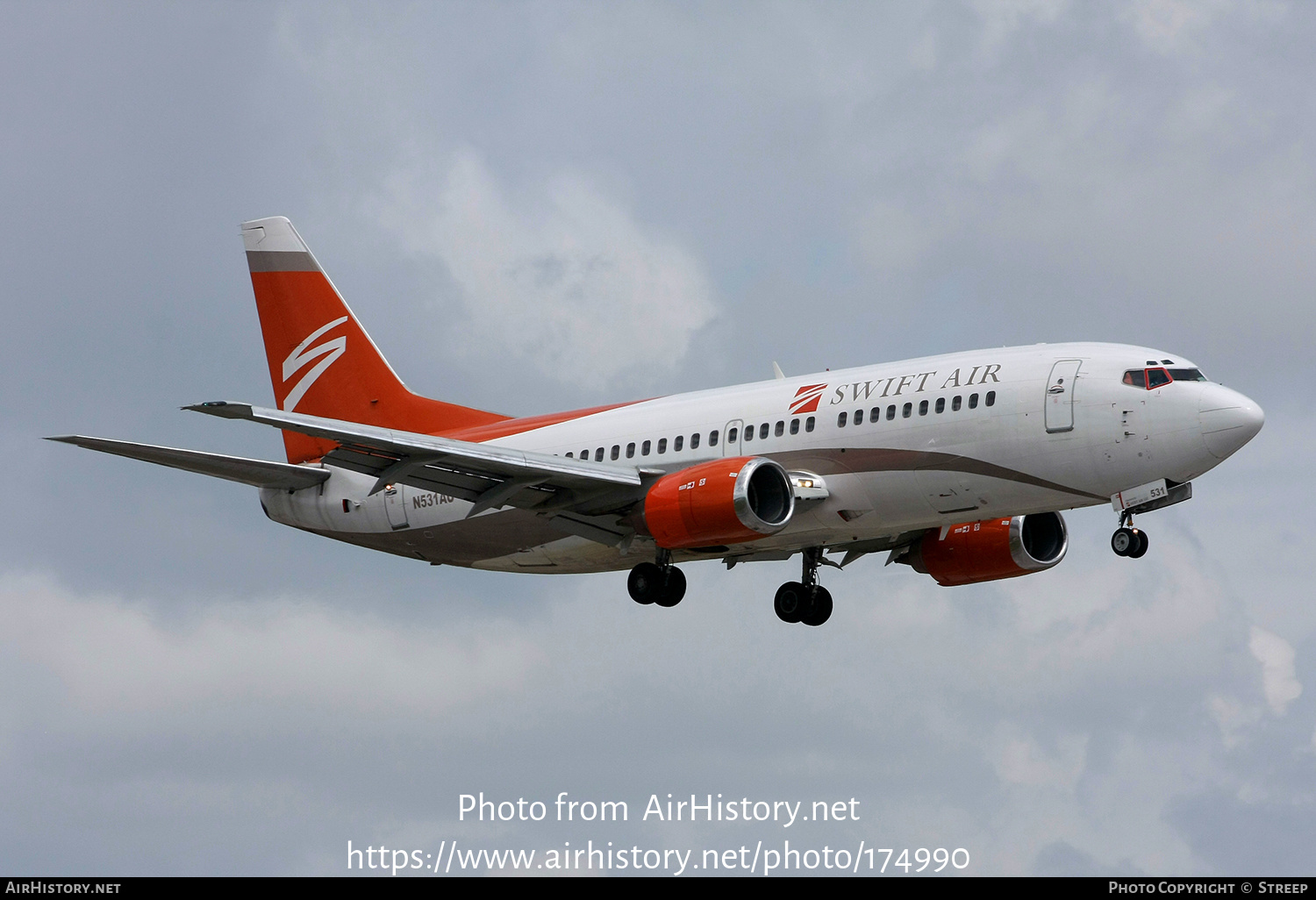 Aircraft Photo of N531AU | Boeing 737-3B7 | Swift Air | AirHistory.net #174990