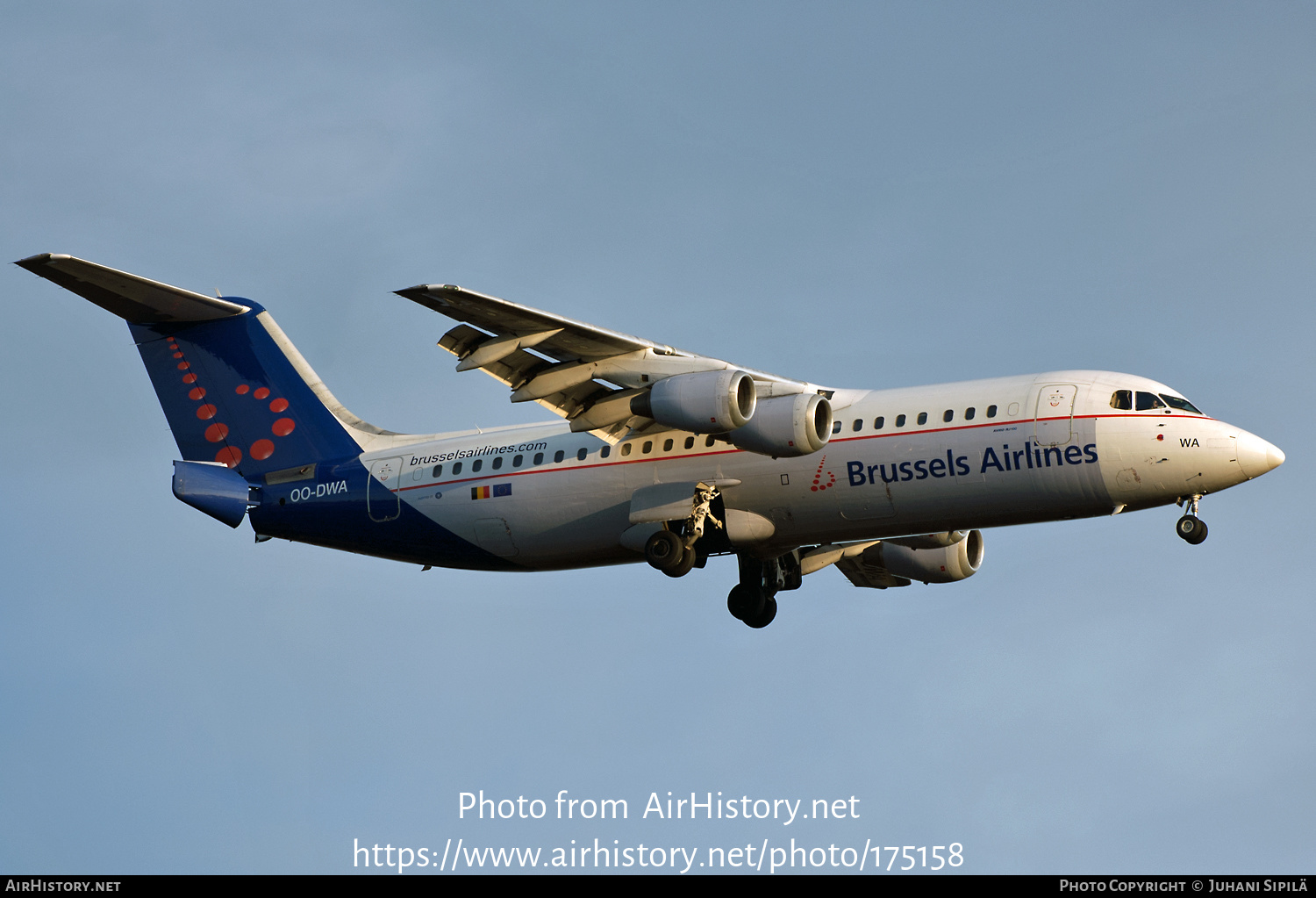 Aircraft Photo of OO-DWA | British Aerospace Avro 146-RJ100 | Brussels Airlines | AirHistory.net #175158