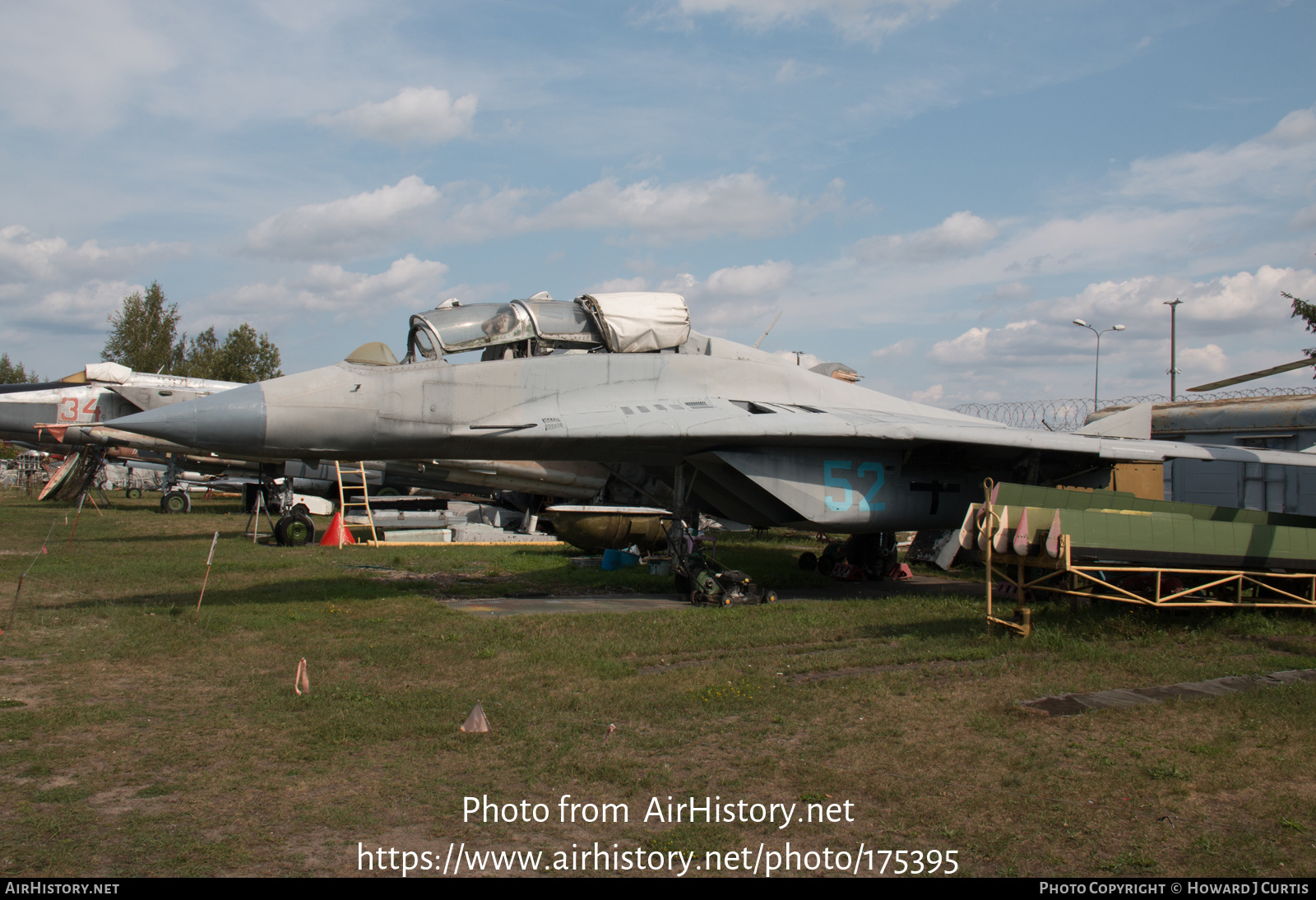 Aircraft Photo of 52 blue | Mikoyan-Gurevich MiG-29UB (9-51) | Russia - Air Force | AirHistory.net #175395