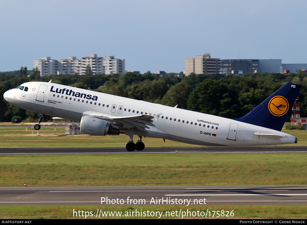 Aircraft Photo of D-AIPB | Airbus A320-211 | Lufthansa | AirHistory.net #175826