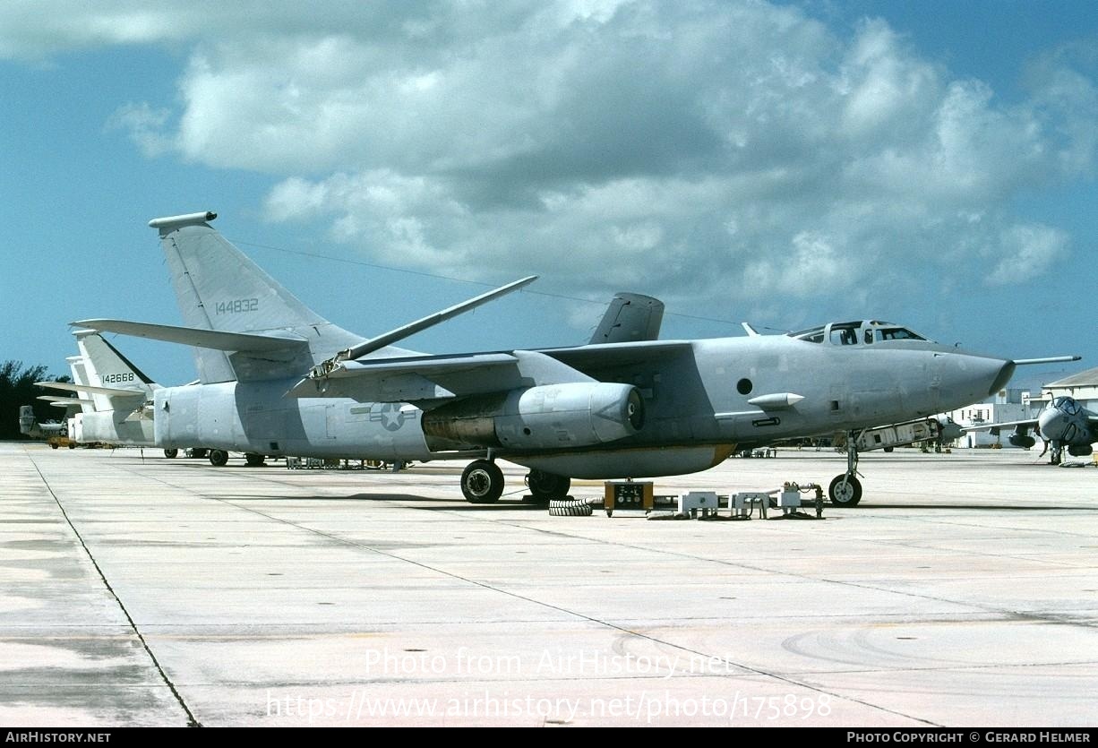 Aircraft Photo of 144832 | Douglas ERA-3B Skywarrior | USA - Navy | AirHistory.net #175898