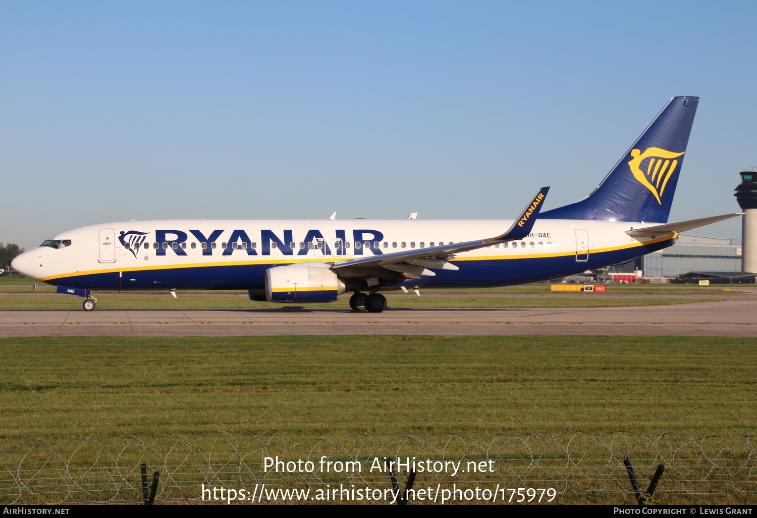 Aircraft Photo of 9H-QAE | Boeing 737-800 | Ryanair | AirHistory.net #175979