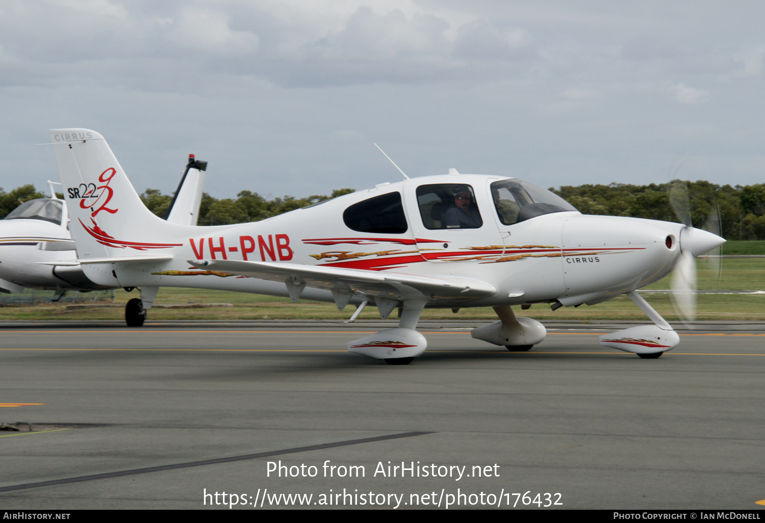 Aircraft Photo of VH-PNB | Cirrus SR-22 G2 | AirHistory.net #176432