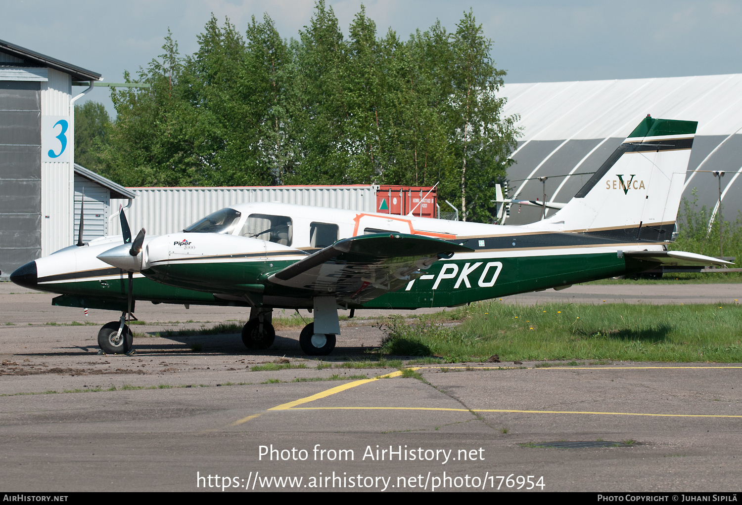 Aircraft Photo of OH-PKO | Piper PA-34-220T Seneca V | AirHistory.net #176954