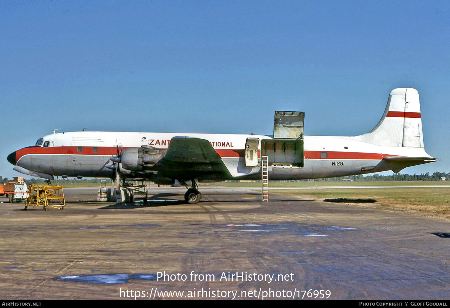 Aircraft Photo of N1281 | Douglas DC-6A | Zantop International Airlines | AirHistory.net #176959