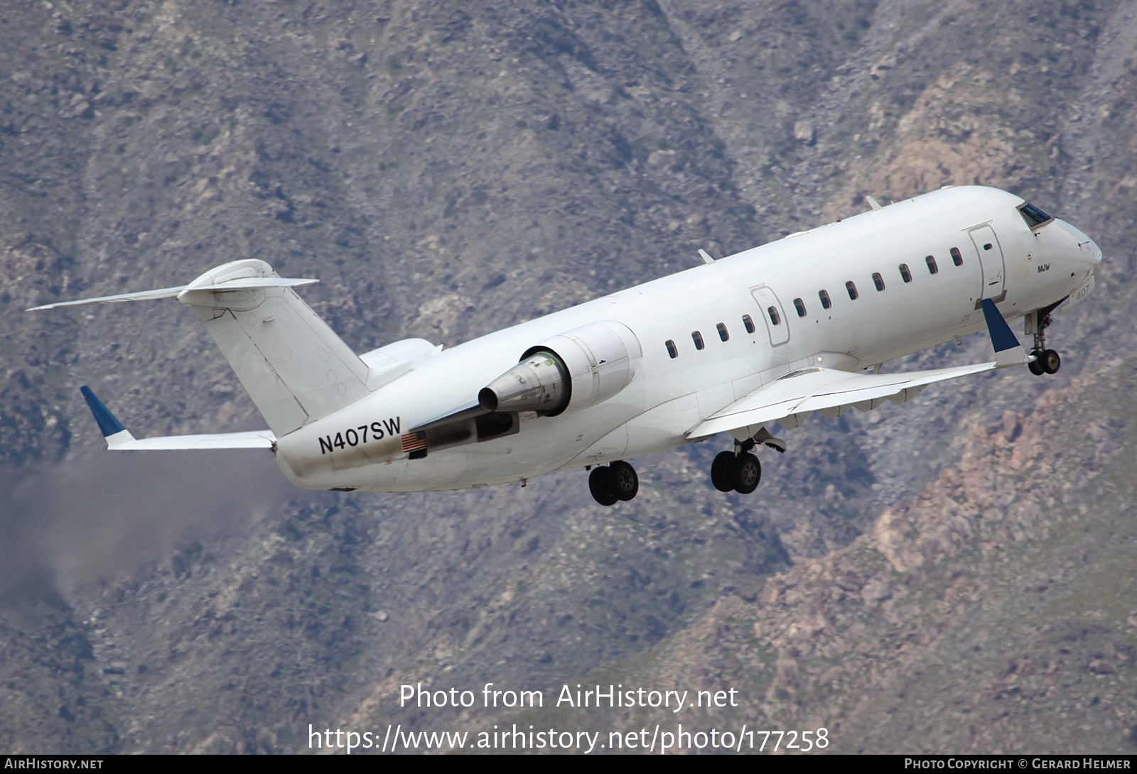 Aircraft Photo of N407SW | Canadair CRJ-200ER (CL-600-2B19) | Mesa Airlines | AirHistory.net #177258