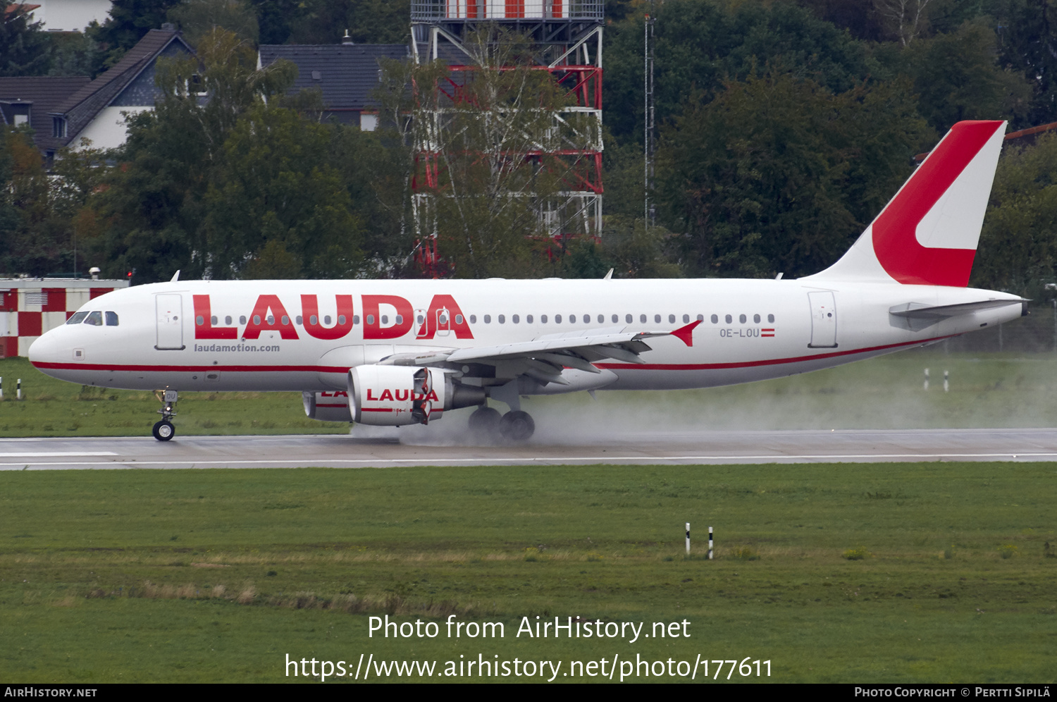 Aircraft Photo of OE-LOU | Airbus A320-214 | Lauda | AirHistory.net #177611