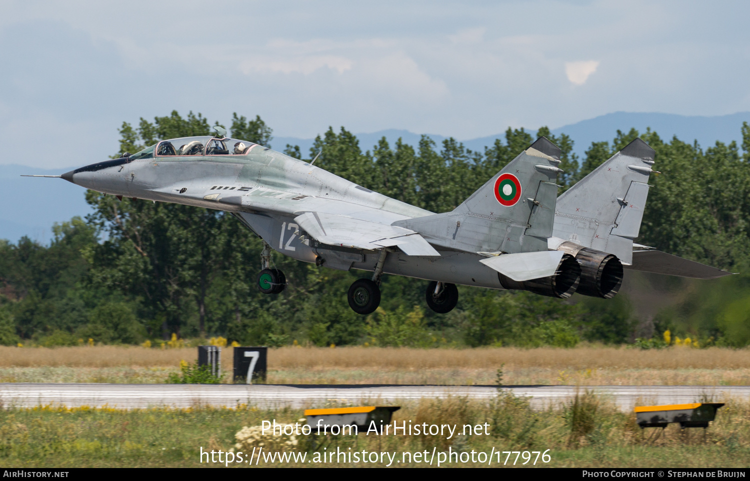 Aircraft Photo of 12 | Mikoyan-Gurevich MiG-29UB (9-51) | Bulgaria - Air Force | AirHistory.net #177976