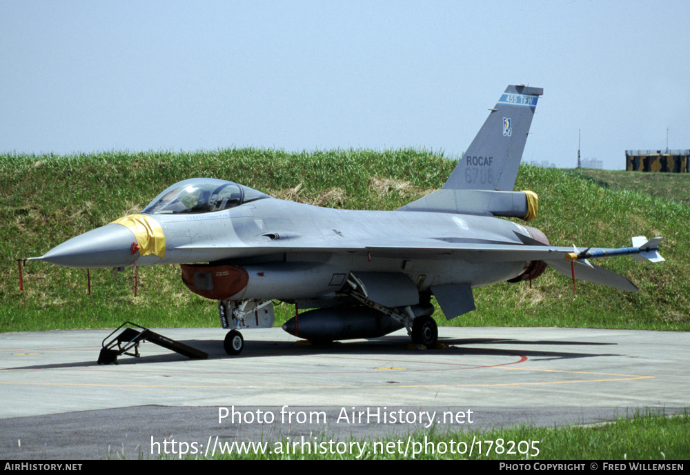 Aircraft Photo of 6708 | Lockheed Martin F-16A Fighting Falcon | Taiwan - Air Force | AirHistory.net #178205