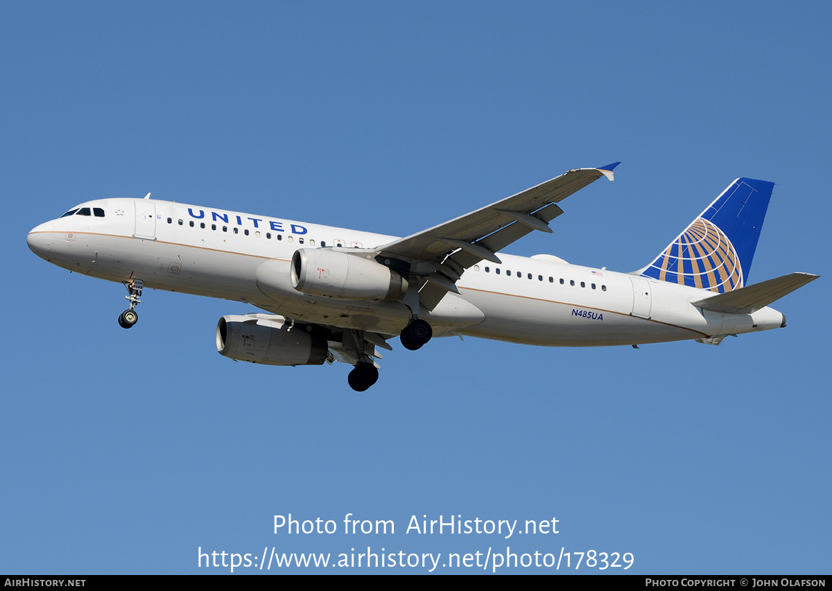 Aircraft Photo of N485UA | Airbus A320-232 | United Airlines | AirHistory.net #178329