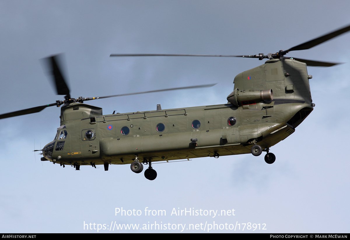 Aircraft Photo of ZA707 | Boeing Chinook HC2 (352) | UK - Air Force | AirHistory.net #178912