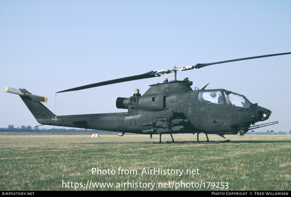 Aircraft Photo of 67-15506 / 15506 | Bell AH-1F Cobra (209) | USA - Army | AirHistory.net #179253