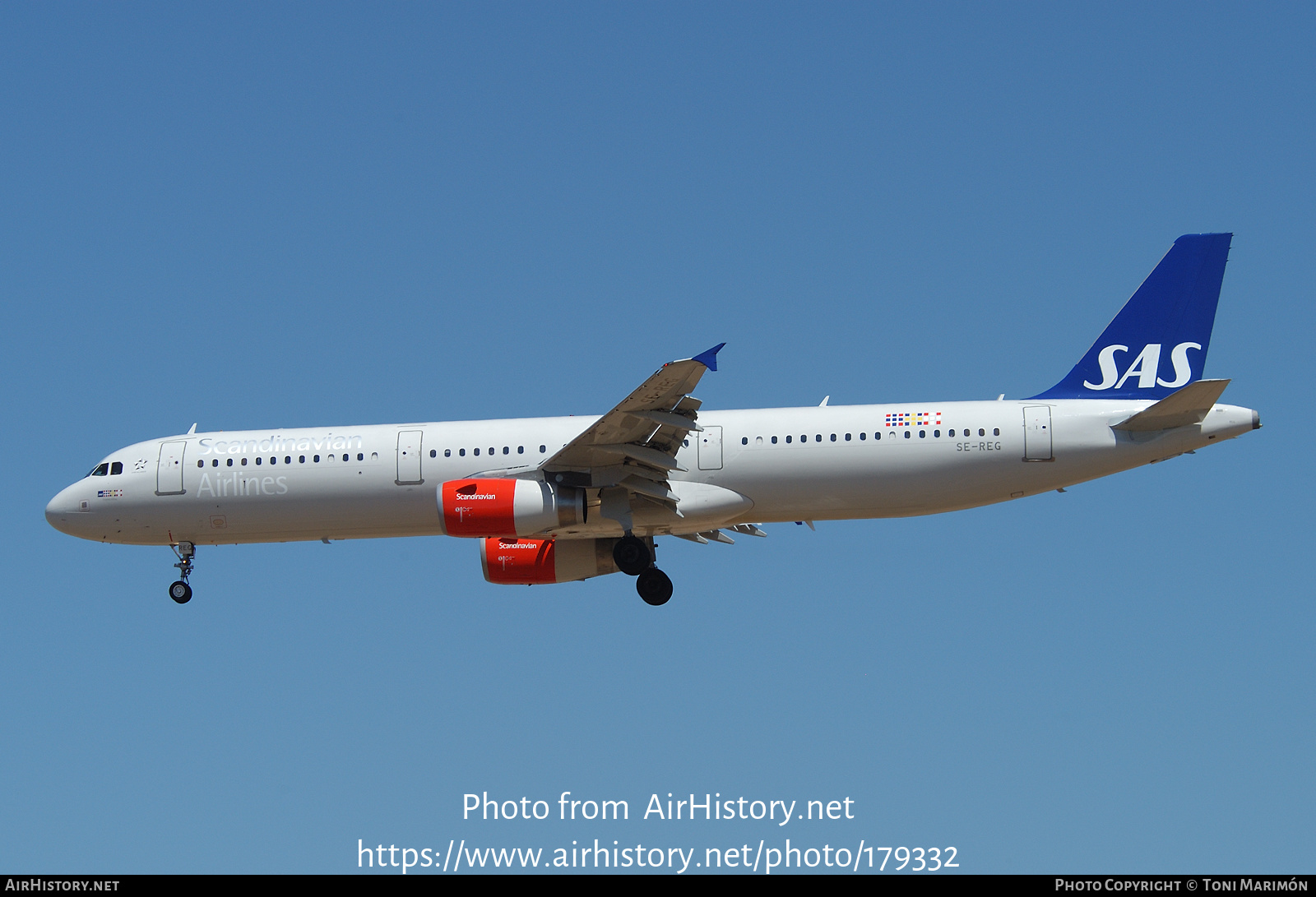 Aircraft Photo of SE-REG | Airbus A321-232 | Scandinavian Airlines - SAS | AirHistory.net #179332