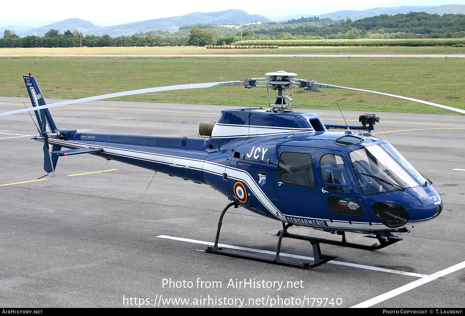 Aircraft Photo of 2221 | Aerospatiale AS-350BA Ecureuil | France - Gendarmerie | AirHistory.net #179740