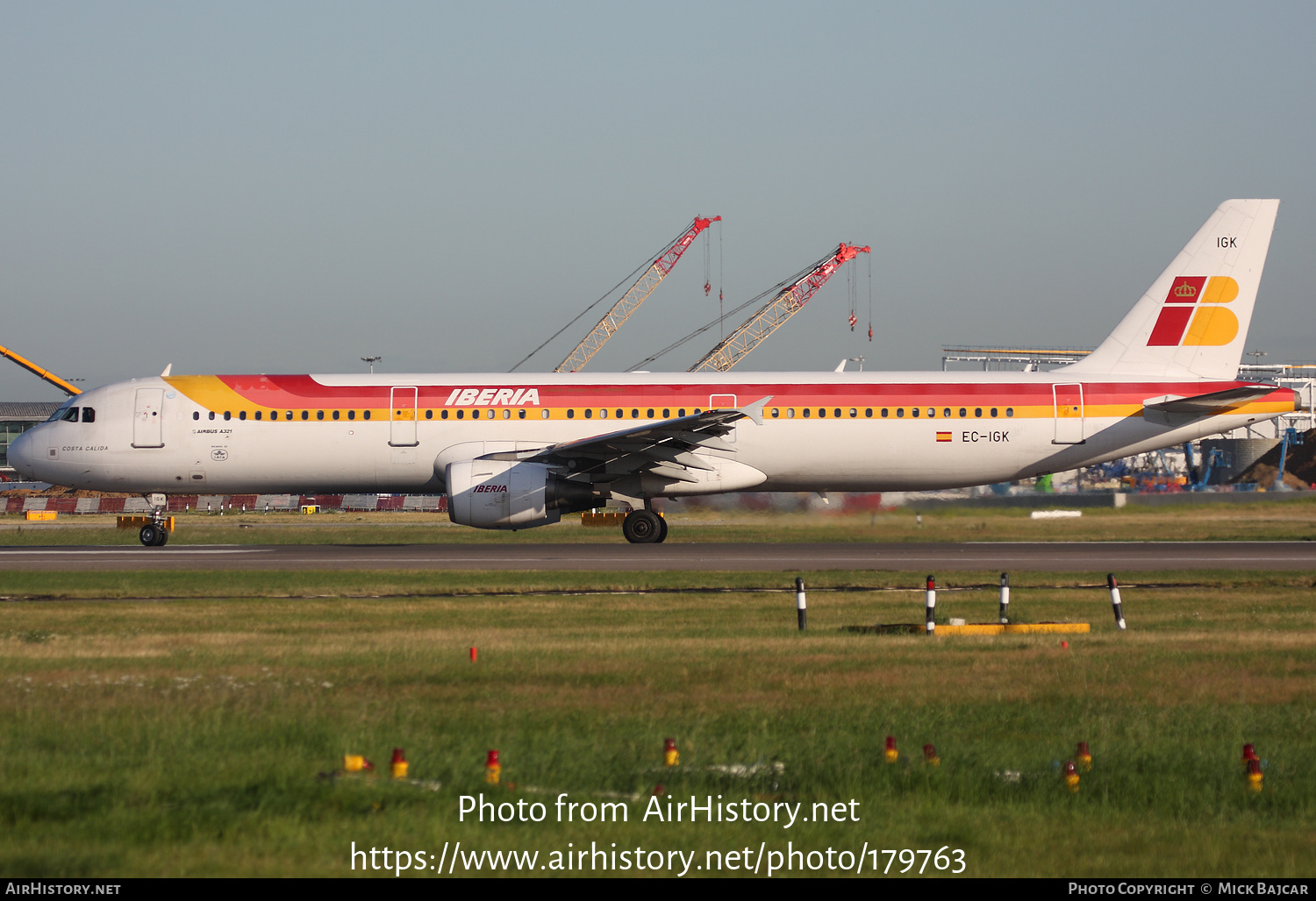 Aircraft Photo of EC-IGK | Airbus A321-213 | Iberia | AirHistory.net #179763