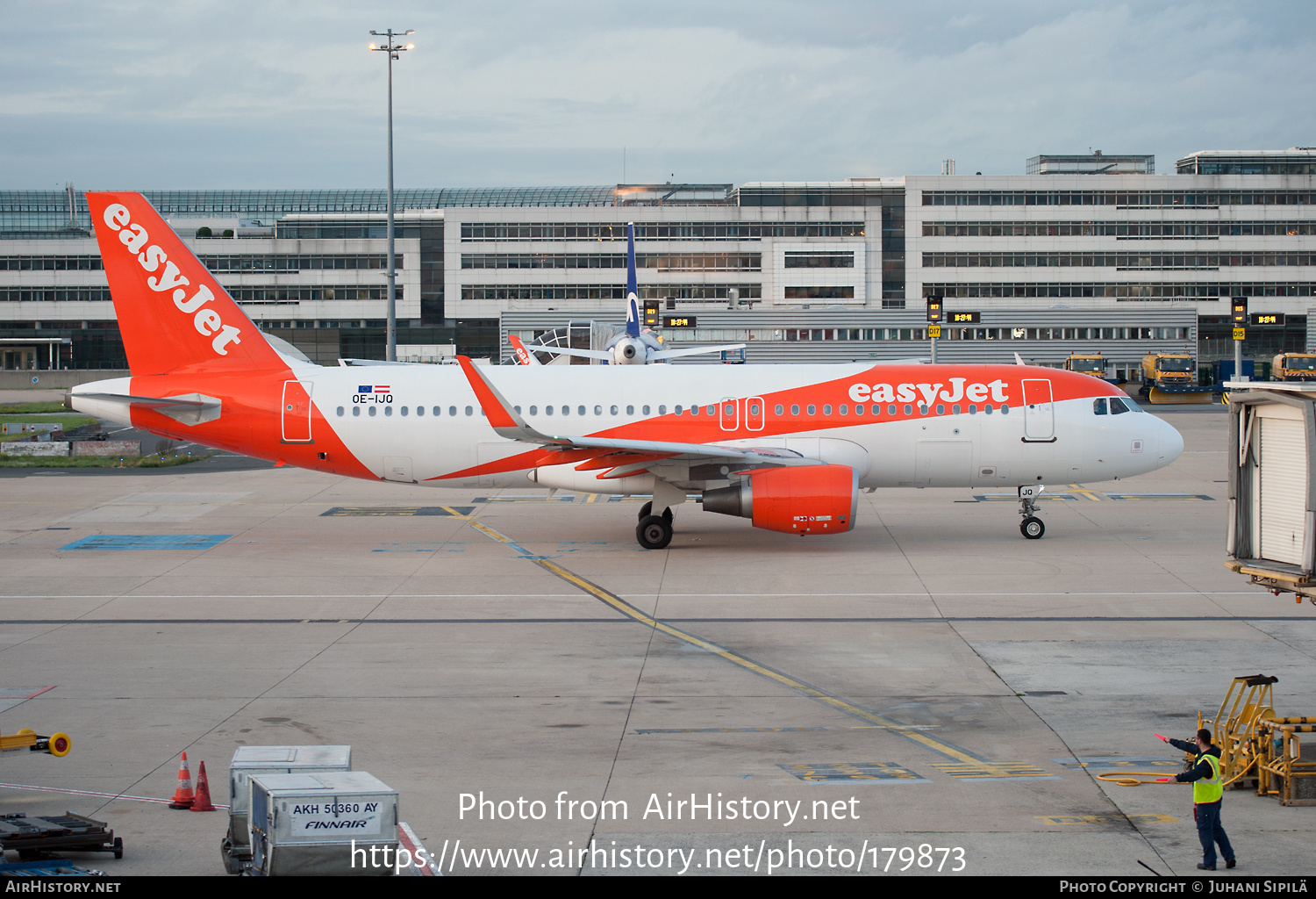 Aircraft Photo of OE-IJQ | Airbus A320-214 | EasyJet | AirHistory.net #179873