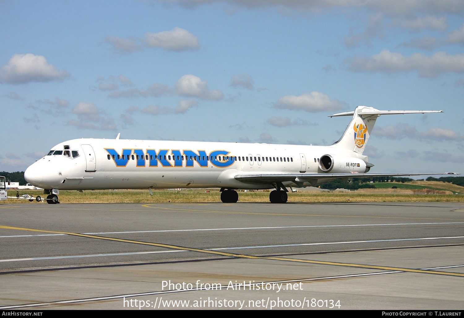 Aircraft Photo of SE-RDF | McDonnell Douglas MD-83 (DC-9-83) | Viking Airlines | AirHistory.net #180134