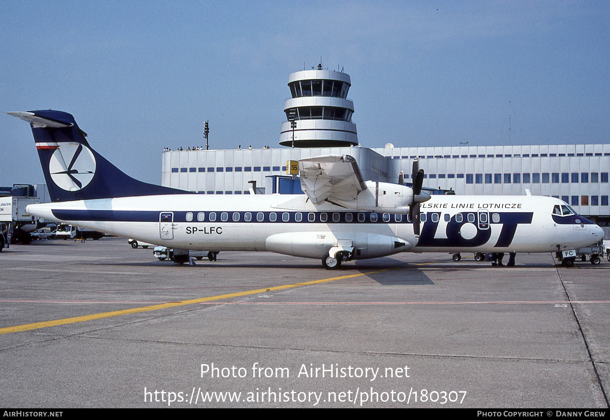 Aircraft Photo of SP-LFC | ATR ATR-72-202 | LOT Polish Airlines - Polskie Linie Lotnicze | AirHistory.net #180307