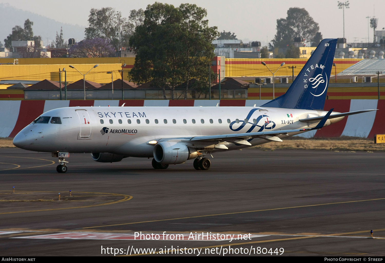 Aircraft Photo of XA-ACV | Embraer 170SU (ERJ-170-100SU) | AeroMéxico Connect | AirHistory.net #180449