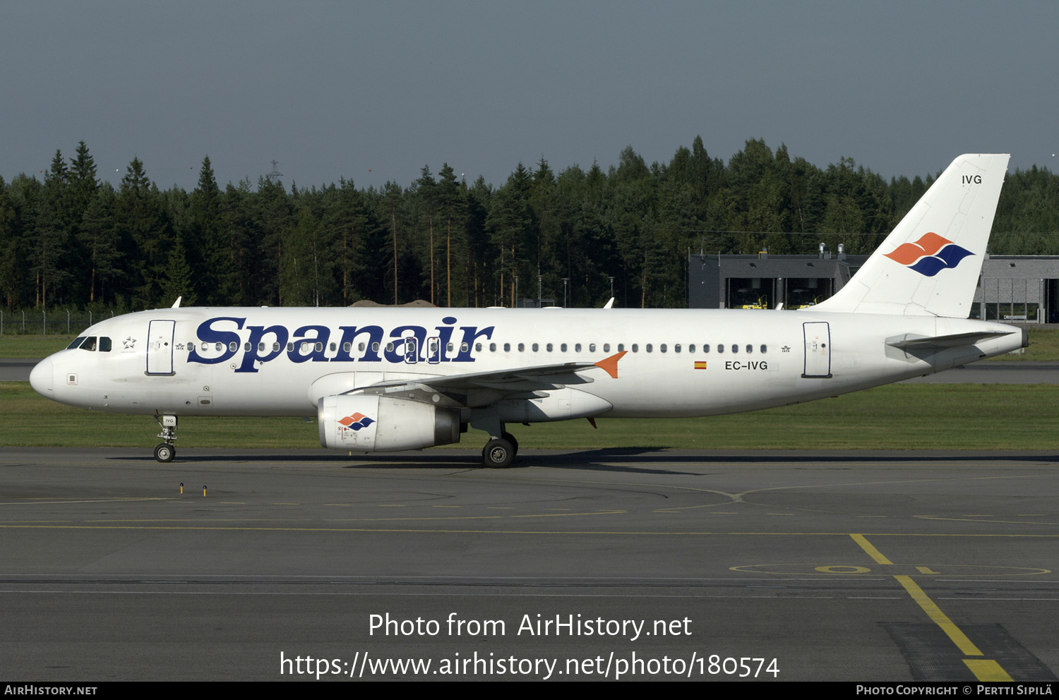 Aircraft Photo of EC-IVG | Airbus A320-232 | Spanair | AirHistory.net #180574