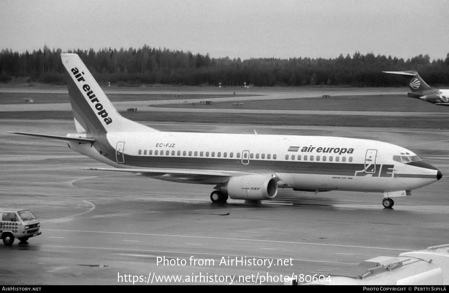 Aircraft Photo of EC-FJZ | Boeing 737-3Y0 | Air Europa | AirHistory.net #180604