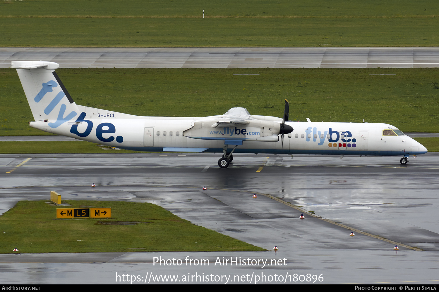 Aircraft Photo of G-JECL | Bombardier DHC-8-402 Dash 8 | Flybe | AirHistory.net #180896