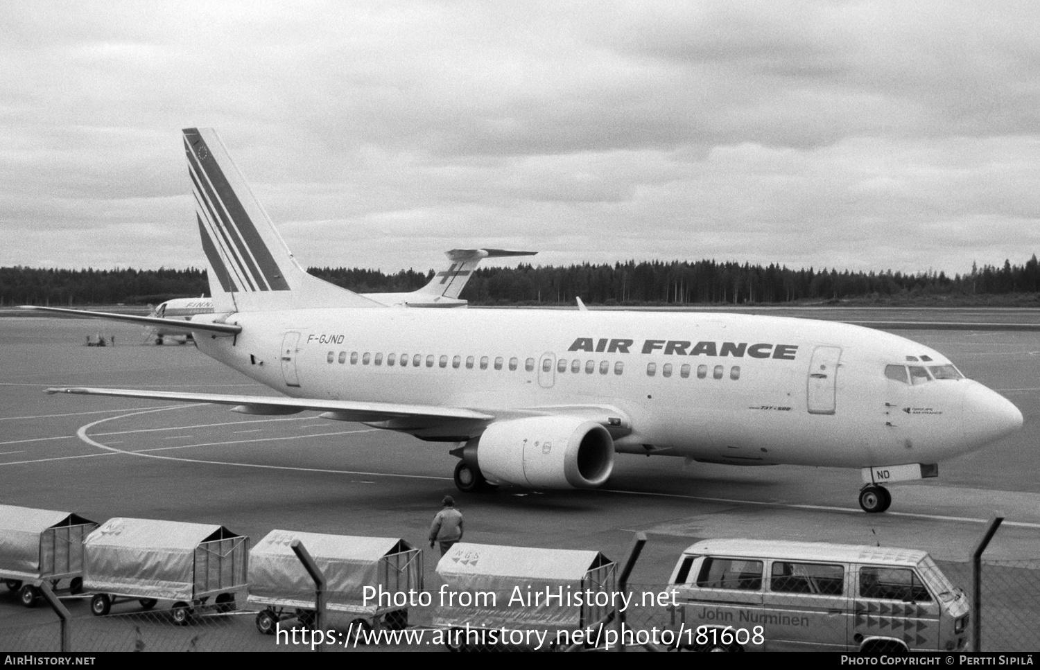 Aircraft Photo of F-GJND | Boeing 737-528 | Air France | AirHistory.net #181608