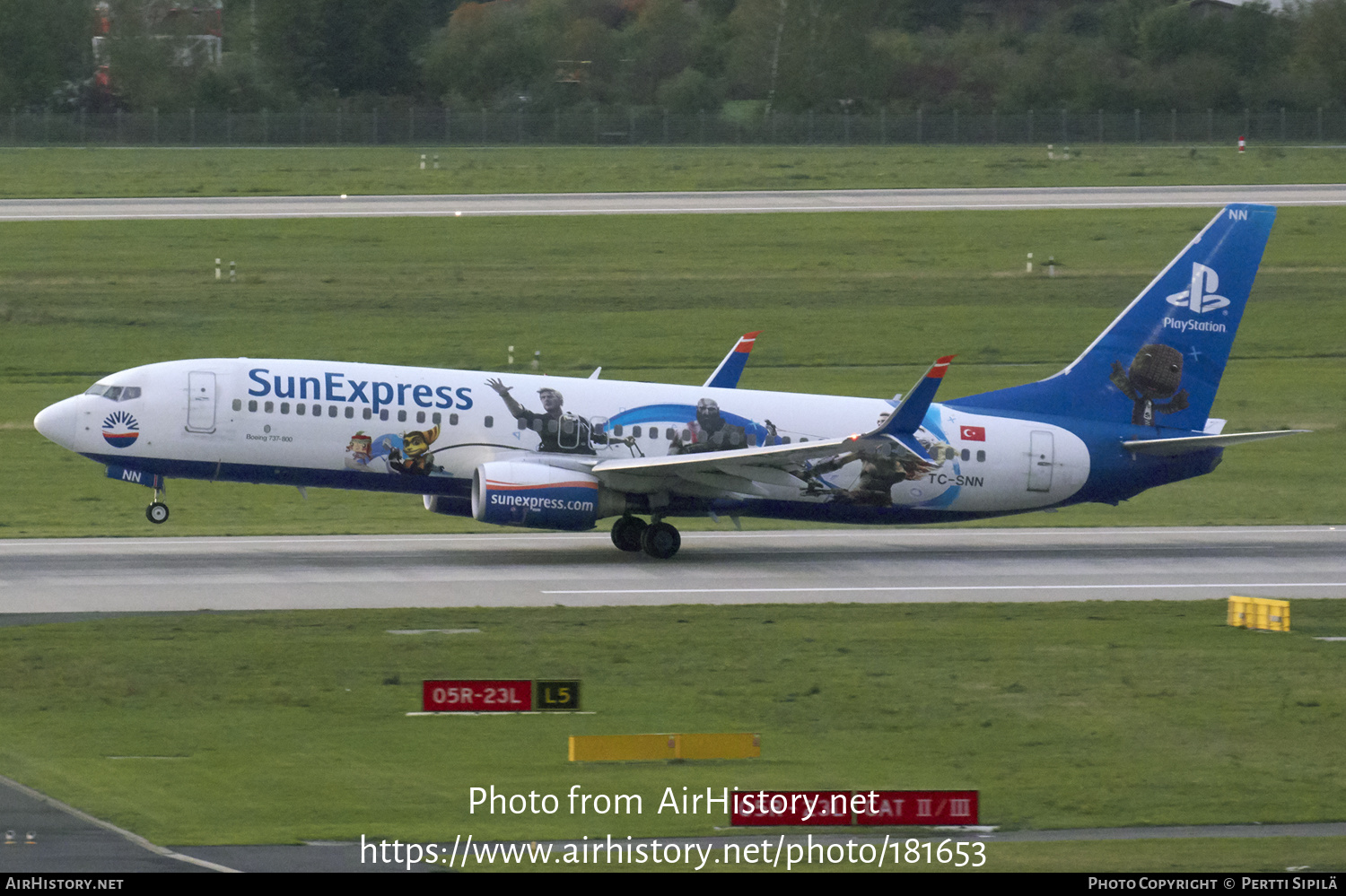 Aircraft Photo of TC-SNN | Boeing 737-8HC | SunExpress | AirHistory.net #181653